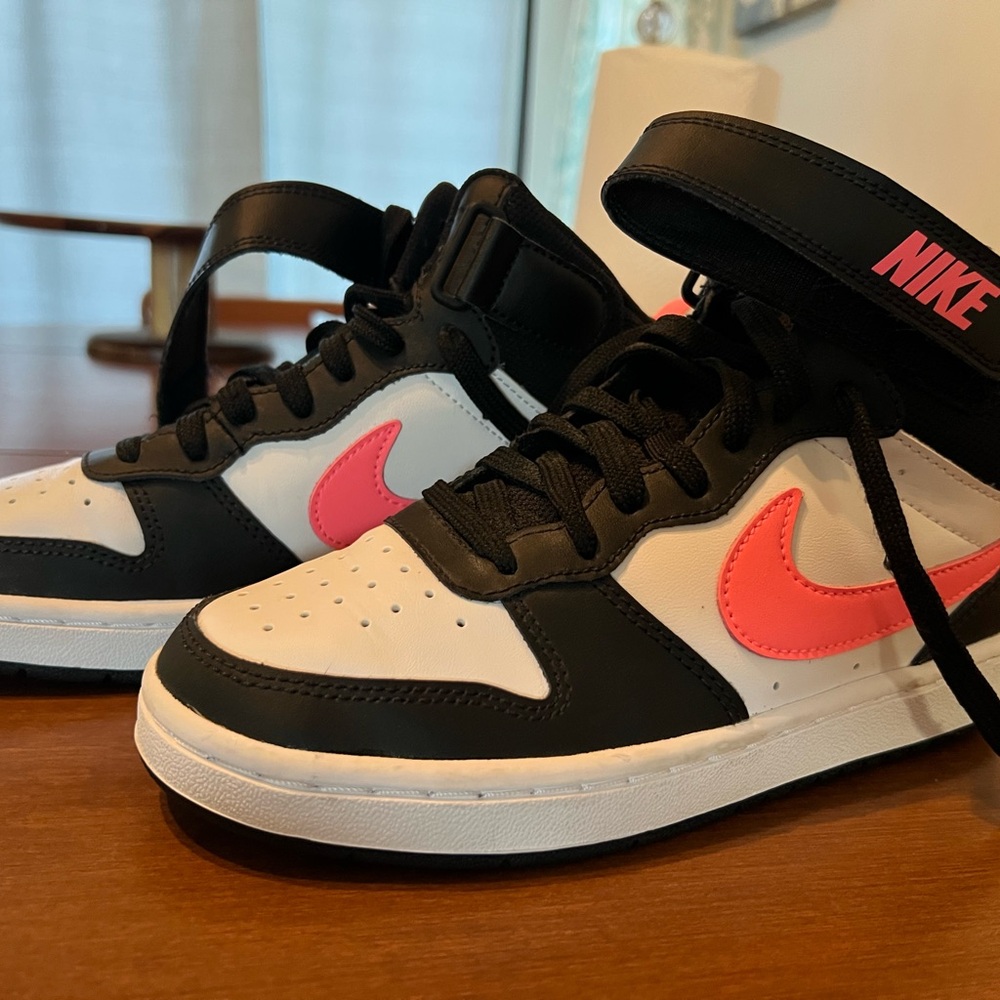 Nike Kids Black and Pink Sneakers